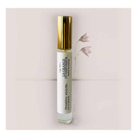 Eau de toilette unisexe. Parfum musqué. Unisex toilet water. Fresh, delicate. Parfum québécois Format de voyage 10 mL, Canadian Perfumer, Haute parfumerie québécoise, Parfum Niche, Niche fragrance, Violette, violet frgrance.. La Grange du Parfumeur, Parfum naturel, Artisan, Première violette