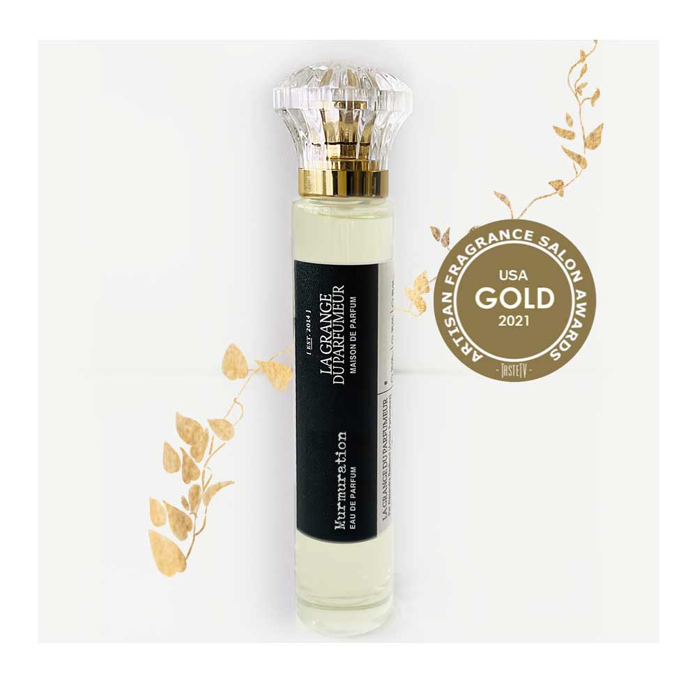 Eau de parfum unisexe. Parfum chèvrefeuille, miel, melon, vigne. Unisex Fragrance, linden blossom and fig. Parfum québécois Format de voyage 10 mL, Canadian Perfumer, Honeysuckle, melon perfume, award perfume, parfum québécois, Artisan award, Haute Parfumerie, Parfum de Niche, Niche perfume, Natural fragrance, Parfum naturel. La Grange du Parfumeur, Murmuration.