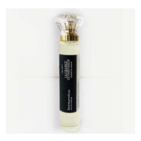 Eau de parfum unisexe. Parfum chèvrefeuille, miel, melon, vigne. Unisex Fragrance, linden blossom and fig. Parfum québécois Format de voyage 10 mL, Canadian Perfumer, Honeysuckle, melon perfume, award perfume, parfum québécois, Artisan award, Haute Parfumerie, Parfum de Niche, Niche perfume, Natural fragrance, Parfum naturel. La Grange du Parfumeur, Murmuration.