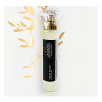 "Avant minuit" eau de toilette unisexe. Parfum à la réglisse noire, jasmin, et poivre noir. Unisex toilet water. Black Licorice, Jasmine and black Pepper Fragrance, Parfum femme qui tient, Parfum femme qui sent trop bon, Parfum femme Québec, Parfum pour femme, Parfum pour homme,, indie perfume, indie perfumery, indie scent, indie fragrance, parfum de niche, niche perfume, Alexandra Bachand
