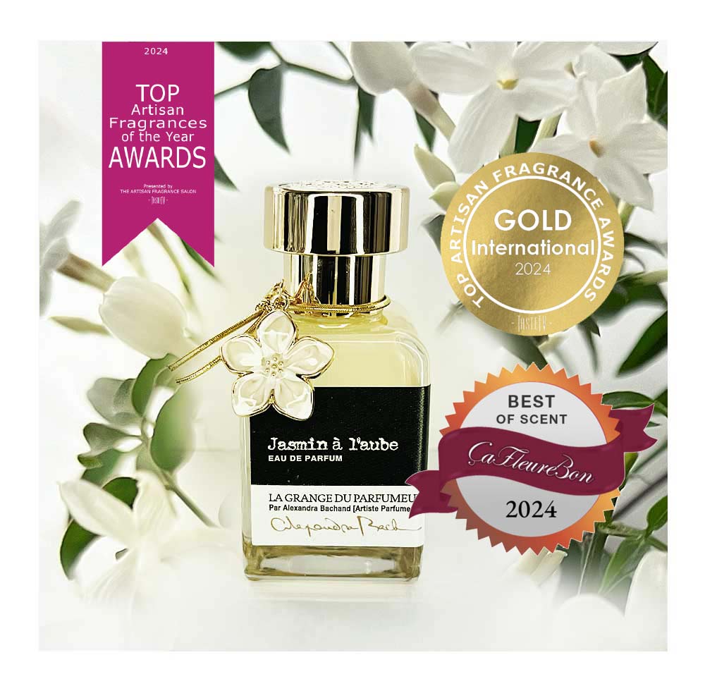 La Grange du Parfumeur, Maison de parfum québécoise, Canadian Perfume brand, Best Canadian fragrances, parfum naturel, parfum vegan, parfum fait au Québec, parfumerie québécoise, parfumeur, parfum artisan, haute parfumerie, parfum pour femme, parfum Montréal, parfum pour homme, perfume, perfumery, perfumer, canadian brand, indie perfume, niche perfume, parfum niche, Parfum de jasmin, Jasmin à l'aube, Jasmine fragrance, best jasmine perfume, jasminum grandiflorum