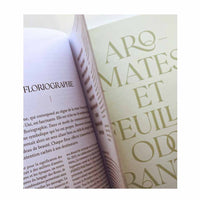 jardins de senteurs, projets aromatiques, secrets de parfumerie, botanique olfactive, jardin odorant, jardin de parfumeur, plantes à parfum, aromates, jardinage, culture de fleurs, parfumerie, parfum, Alexandra Bachand, La Grange du Parfumeur, livre botanique, floriographie, floriography, rose, lys, iris, jasmin, gardénia, muguet, lilas, eucalyptus, pivoine, plantes parfumés, odorat, odeurs, sillage, aménagement paysager, jardin parfumé, jardinage, botanique olfactive, jardiner