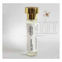 Eau de toilette unisexe. Parfum pêche et noix de coco. Unisex toilet water. Fragrance peach and coconut. Parfum québécois Format de voyage 10 mL, Canadian PerfumerParfum femme qui tient, Parfum femme qui sent trop bon, Parfum femme Québec, Parfum pour femme, Parfum pour homme, Haute Parfumerie, Parfum québécois,Parfum naturel.
