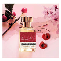 sweet cherie, sweet, cherie, cherry, parfum cerise, cherry perfume, cherry fragrance, parfum fruité, parfum québécois, Canadian niche perfumery, Okanagan valley, sweet cherry, sweet cherie, best cherry perfume, natural perfume, parfum naturel, La arnge du Parfumeur, Canadian Perfume brand, Parfum Artisan, Alexandra Bachand, coffret découverte cerise, Haute Parfumerie, Maison de Parfum, Cantons-de-l'Est, Quebec