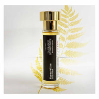 Eau de parfum unisexe. Parfum chèvrefeuille, miel, melon, vigne. Unisex Fragrance, linden blossom and fig. Parfum québécois Format de voyage 10 mL, Canadian Perfumer, Honeysuckle, melon perfume, award perfume, parfum québécois, Artisan award, Haute Parfumerie, Parfum de Niche, Niche perfume, Natural fragrance, Parfum naturel. La Grange du Parfumeur, Murmuration.