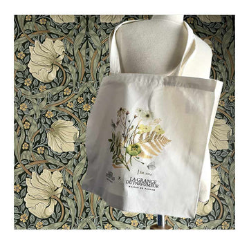 Tote bag, sac en coton, sac réutilisable, sac La Grange du Parfumeur, sac Jardin de senteurs, sac coton fibre naturelle, tote bag.